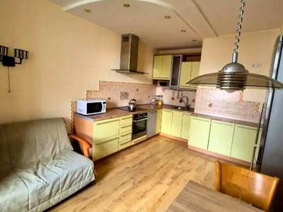 квартира за адресою Миколи Бажана просп., 10