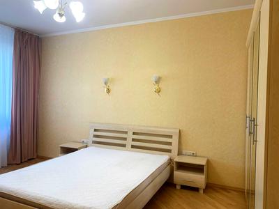 квартира по адресу Миколы Бажана просп., 12