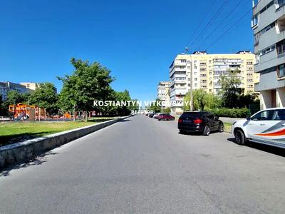 квартира за адресою Слави бульв., 15