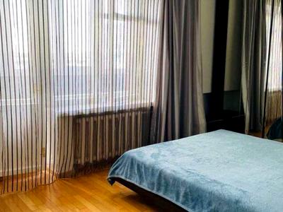 квартира по адресу Панаса Мирного ул., 27