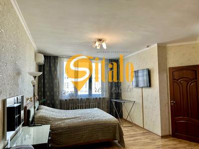 квартира за адресою Срібнокільська вул., 1
