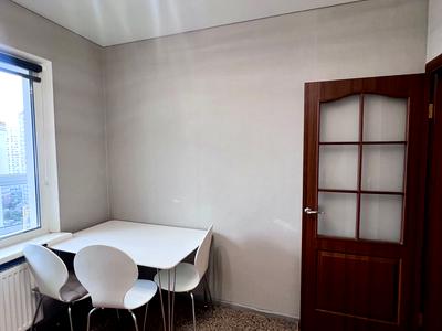 квартира за адресою Бориса Гмирі вул., 16а