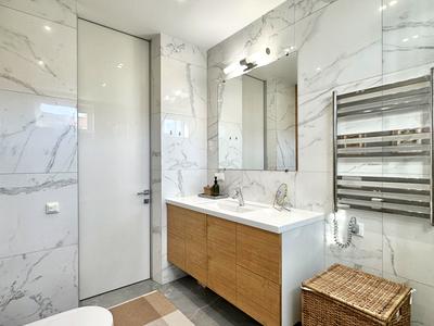 квартира за адресою Регенераторна вул., 4 к1