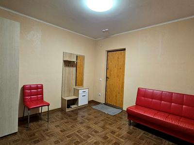 квартира за адресою Ревуцького вул., 54