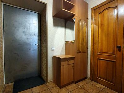квартира за адресою Нижньосироватська вул., 24