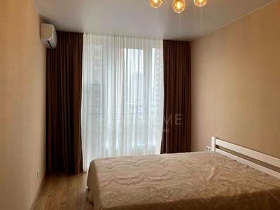 квартира за адресою Дніпровська набережна вул., 18-Б