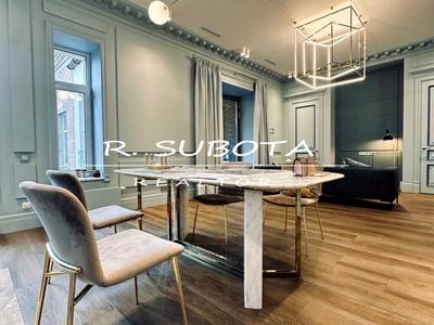 квартира за адресою Соборна пл. (Жовтнева), 6