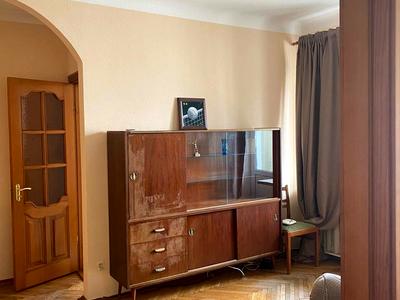 квартира за адресою Трьохсвятительська вул., 3