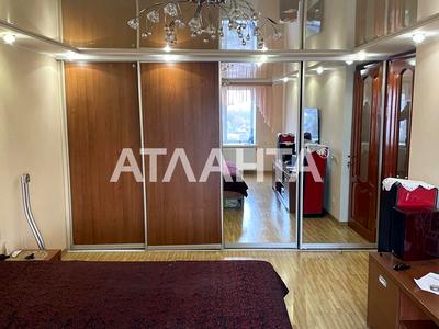 квартира за адресою Івана Фунтового вул., 68
