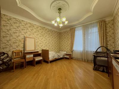дом по адресу Постишева вул., 1