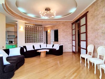 квартира за адресою Посмитного, 9а