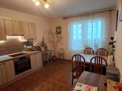 квартира по адресу Ревуцкого ул., 54