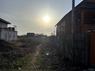 участок по адресу Шкільна пер. (Шкільна)