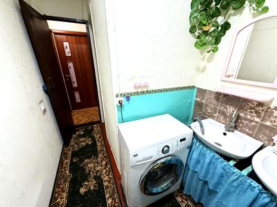 кімната за адресою Голосіївський просп. (40-річчя Жовтня), 17-Б