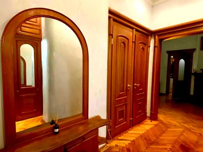 квартира по адресу Саксаганского ул., 30