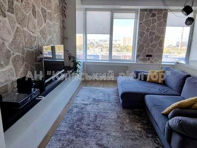 квартира за адресою Богатирська вул., 6-А