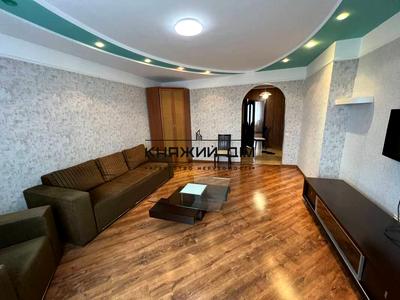 квартира по адресу Александра Мишуги ул., 8