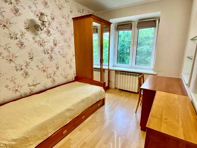 квартира за адресою Київ, Предславинська вул., 14