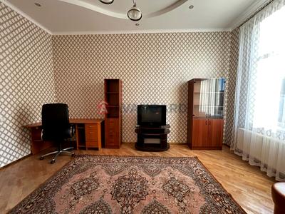 квартира за адресою Коротка вул., 2