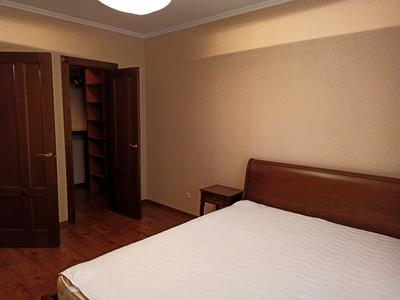 квартира за адресою Микільсько-Слобідська вул., 2-Б