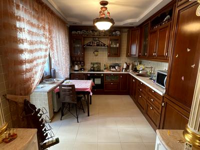квартира за адресою Соснова вул., 5