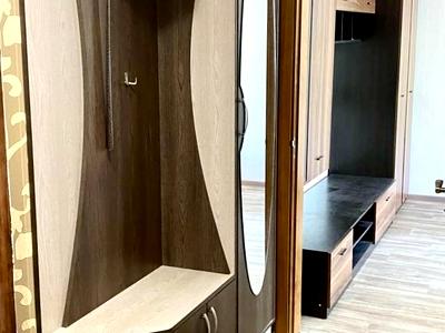 квартира за адресою Космонавтів, 80