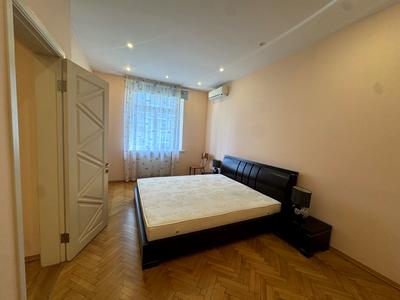 квартира по адресу Василия Тютюнника ул. (Анрі Барбюса), 58/1