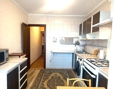 квартира за адресою Захарівська вул., 10