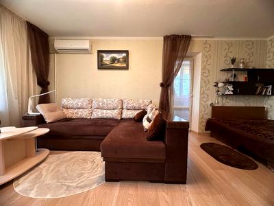 квартира за адресою Миру просп., 5