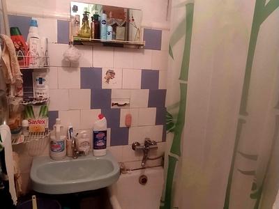 кімната за адресою Симона Петлюри вул. (), 4