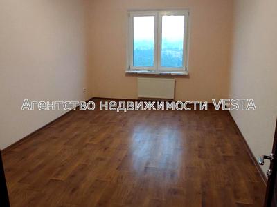 квартира за адресою Миколи Вінграновського вул., 2