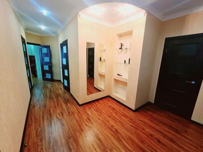 квартира за адресою Ревуцького вул., 7-В