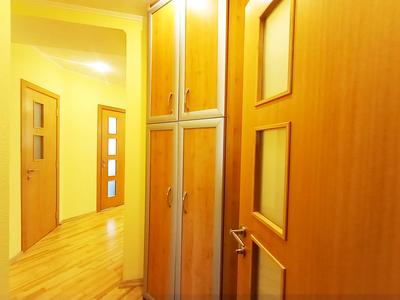 квартира за адресою Рональда Рейгана вул., 34