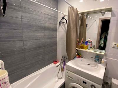 квартира за адресою Космонавтів вул., 24