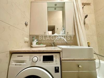 квартира за адресою Шота Руставелі вул., 32