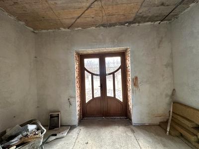 будинок за адресою с. Микитинці, Юності