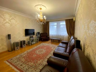 квартира за адресою Панаса Мирного вул., 12