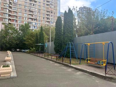 квартира за адресою Сім'ї Прахових вул. (Гайдара), 27