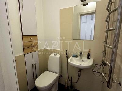 квартира за адресою Дмитрівська вул., 75