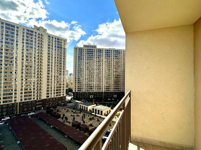 квартира за адресою Академіка Сахарова вул., 3