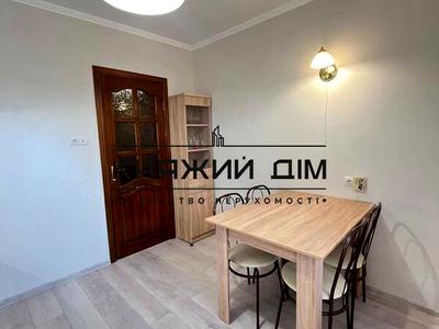 квартира по адресу Драгоманова ул., 44-А