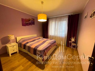 квартира за адресою Грушевського вул., 25