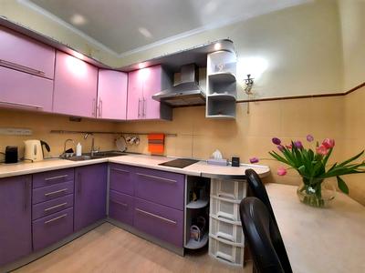 квартира за адресою Верховинна вул., 35