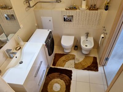 квартира за адресою Регенераторна вул., 4 к5