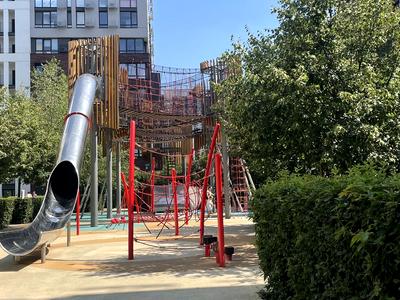 квартира за адресою Салютна вул., 2к21