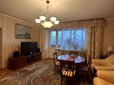 квартира за адресою Михайла Омеляновича-Павленка вул. (Суворова), 19-А