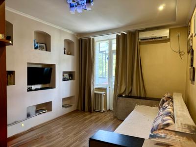 квартира за адресою 93-ї Холодноярської Бригади вул., 8а