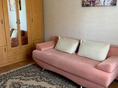 квартира за адресою Калинова вул., 76
