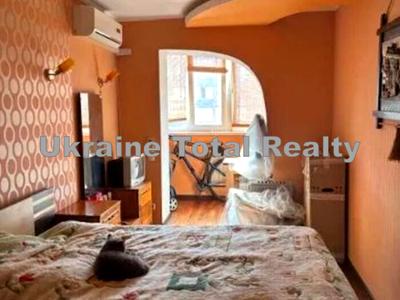 квартира за адресою Прирічна вул., 5