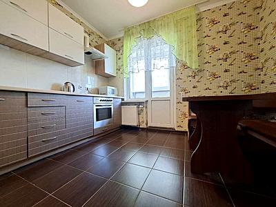 квартира за адресою Михайла Донця вул., 2-Б